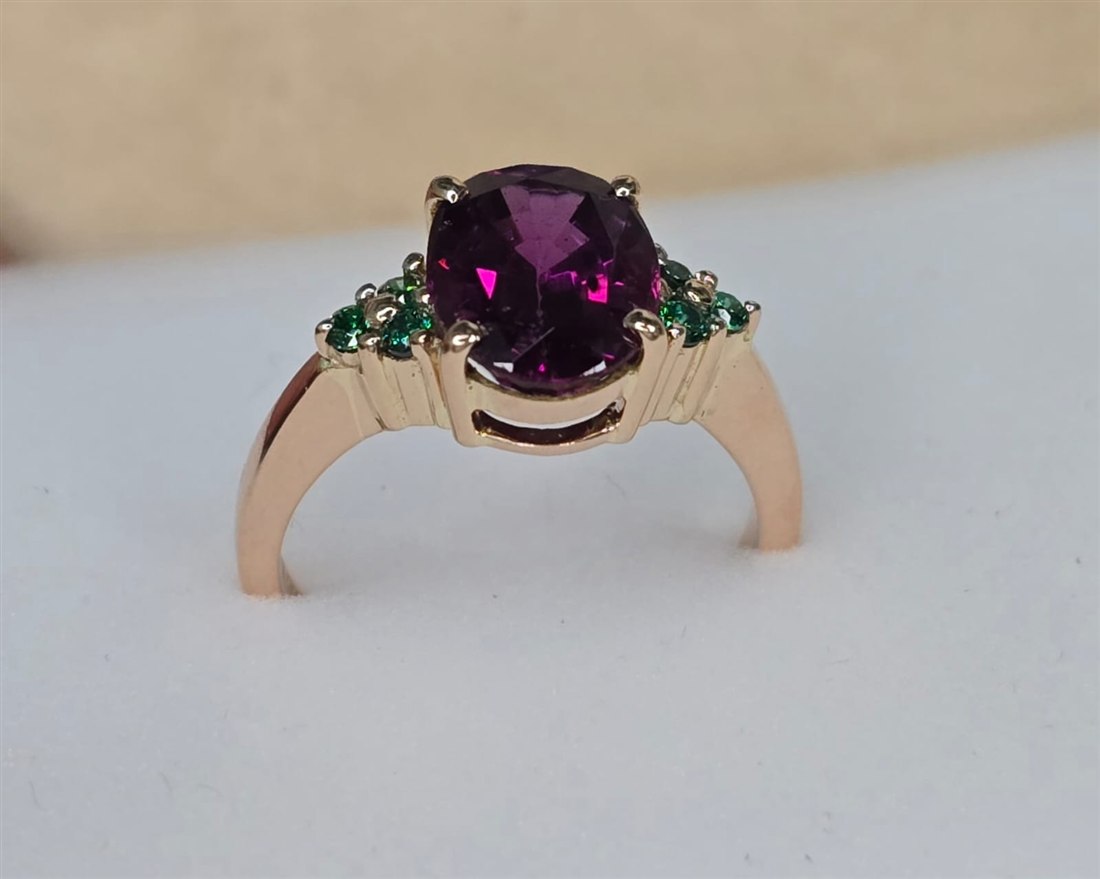 Rhodolite & Tsavorite Ring